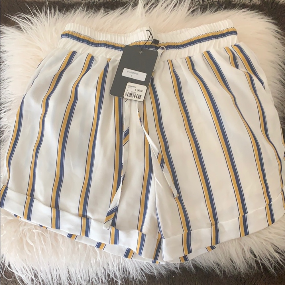 One way dressy shorts size S